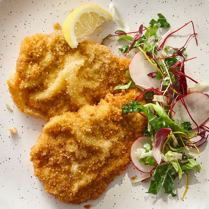 Breaded Veal Cutlet with Hazelnuts